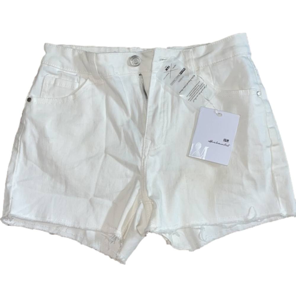 High Waisted white distressed boutique shorts NWT